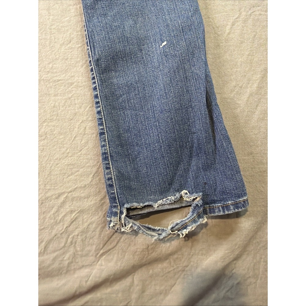 Levi's 515 Nouveau Boot Cut Stretch Jeans Women's Size 6 Short Medium Wash - Picture 13 of 16